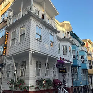 Hotel Kadikoey White House